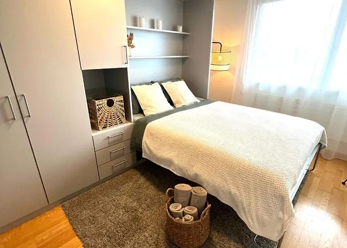 Bijou Serene Klitzekleine Mit Seeblick Apartament *